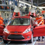 U.S. October auto sales strong, but GM misses